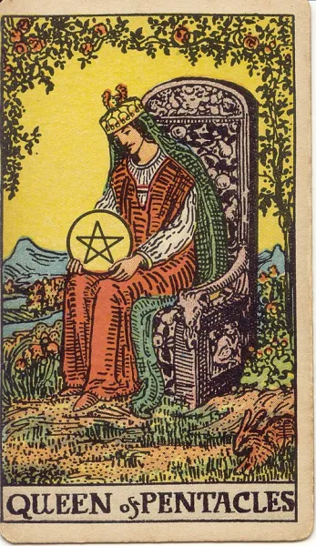 Reina de Oros, carta del tarot Rider-Waite-Smith ilustrada por Pamela Colman Smith (1909)