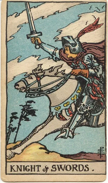 Caballero de Espadas, carta del tarot Rider-Waite-Smith ilustrada por Pamela Colman Smith (1909)